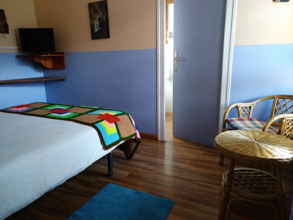Albergue El Ultimo Bucardo Linás de Broto Eksteriør billede