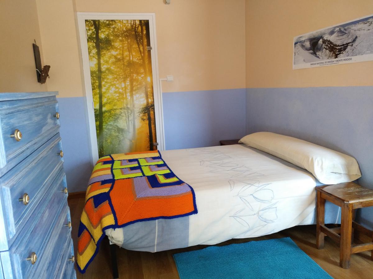 Albergue El Ultimo Bucardo Linás de Broto Eksteriør billede